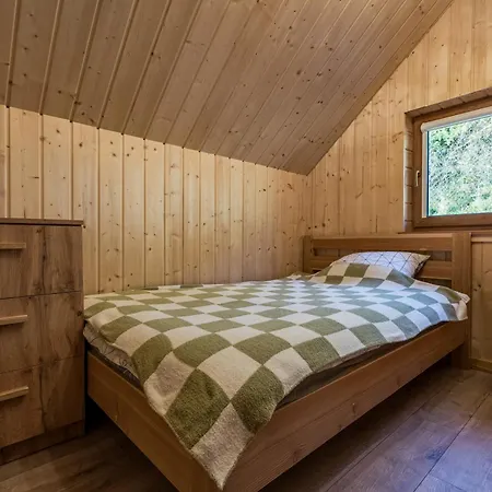 Lysogorska Polana Holiday home *